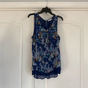 DR2 Navy and White Floral Blouse